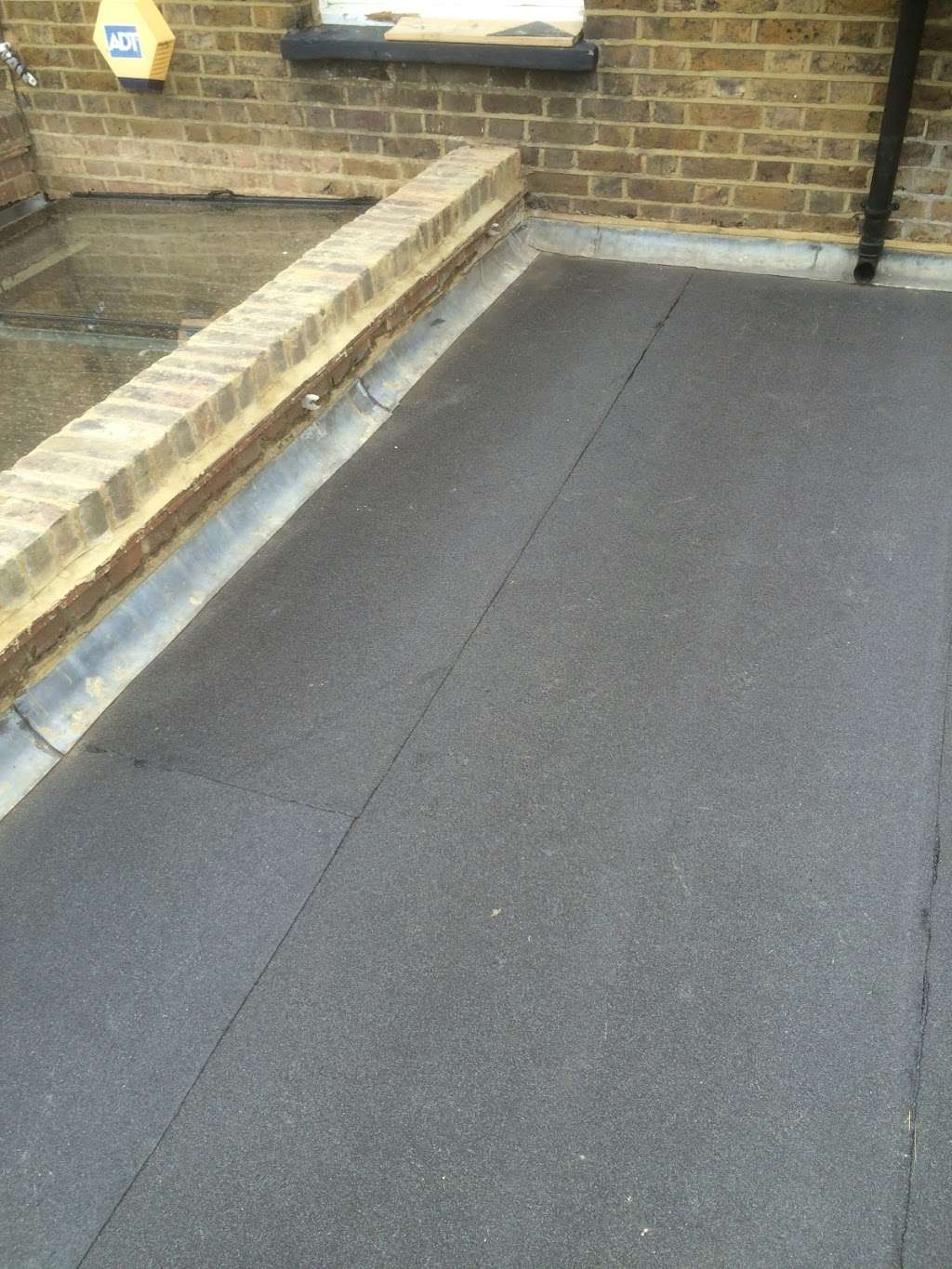 Roof Maintenance London Ltd | 139 Ferme Park Rd, London N8 9SG, UK | Phone: 07837 288999