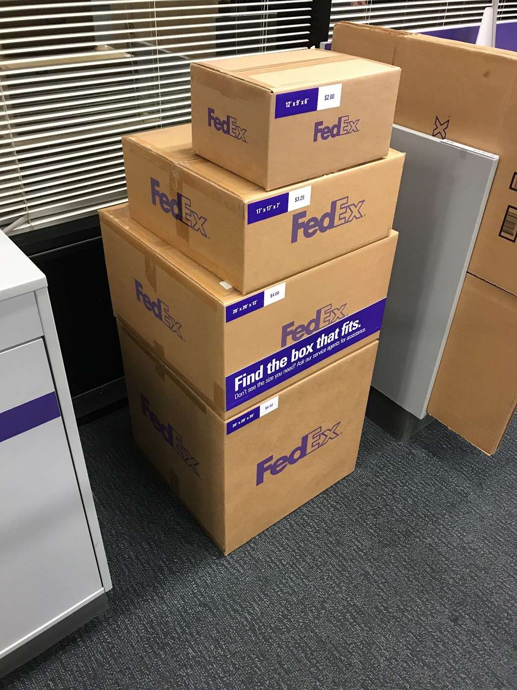 FedEx Ship Center | 7000 Barranca Pkwy, Irvine, CA 92618, USA | Phone: (800) 463-3339