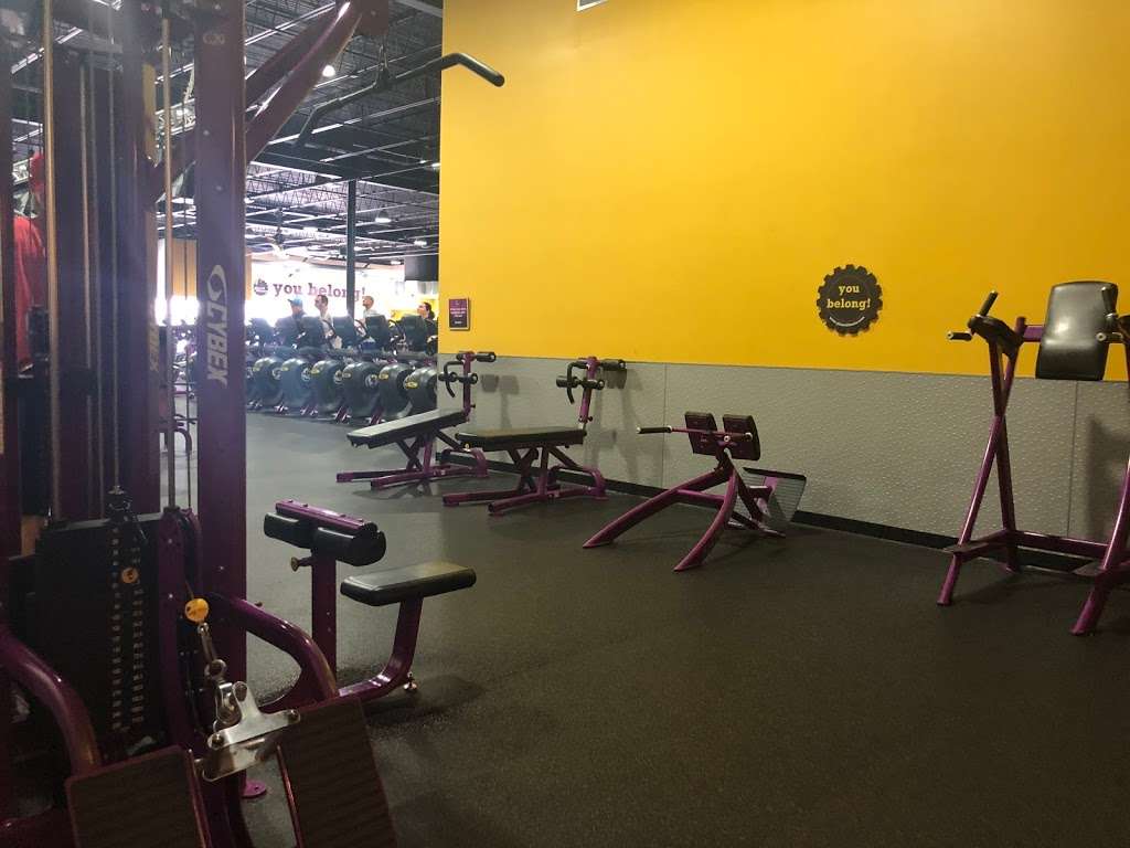 Planet Fitness | 4545 S Noland Rd B, Independence, MO 64055, USA | Phone: (816) 478-7095