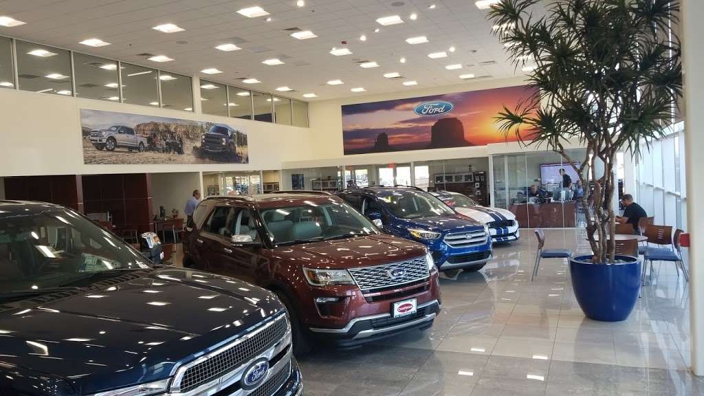 Chapman Ford Scottsdale | 3950 N 89th St, Scottsdale, AZ 85251, USA | Phone: (480) 420-1460