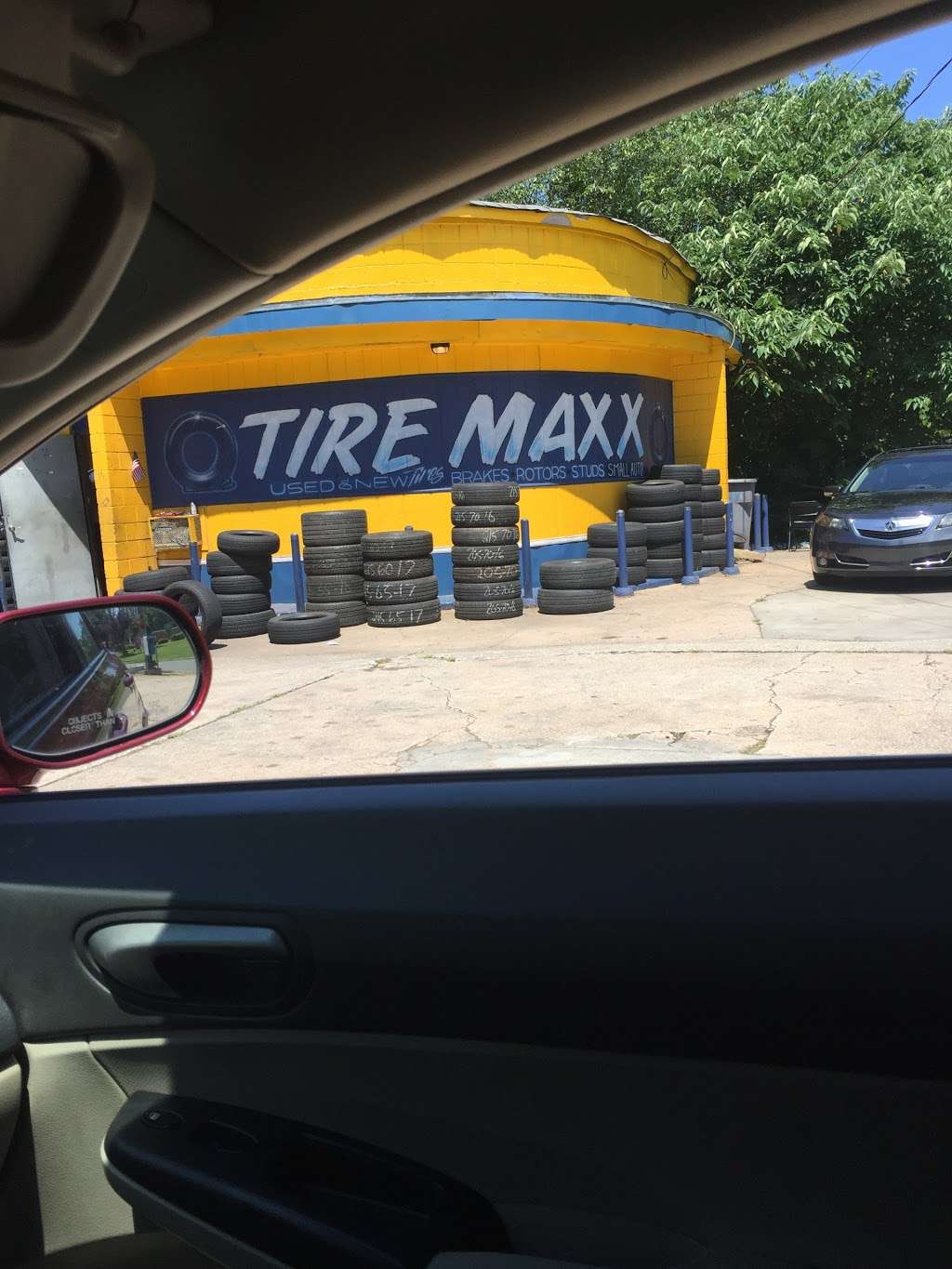 TIRE MAXX | 2609 The Plaza, Charlotte, NC 28205 | Phone: (704) 371-5177