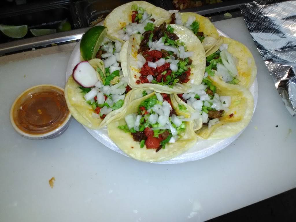 Los Unicos | 3409 E Admiral Pl, Tulsa, OK 74115, USA | Phone: (918) 574-2020