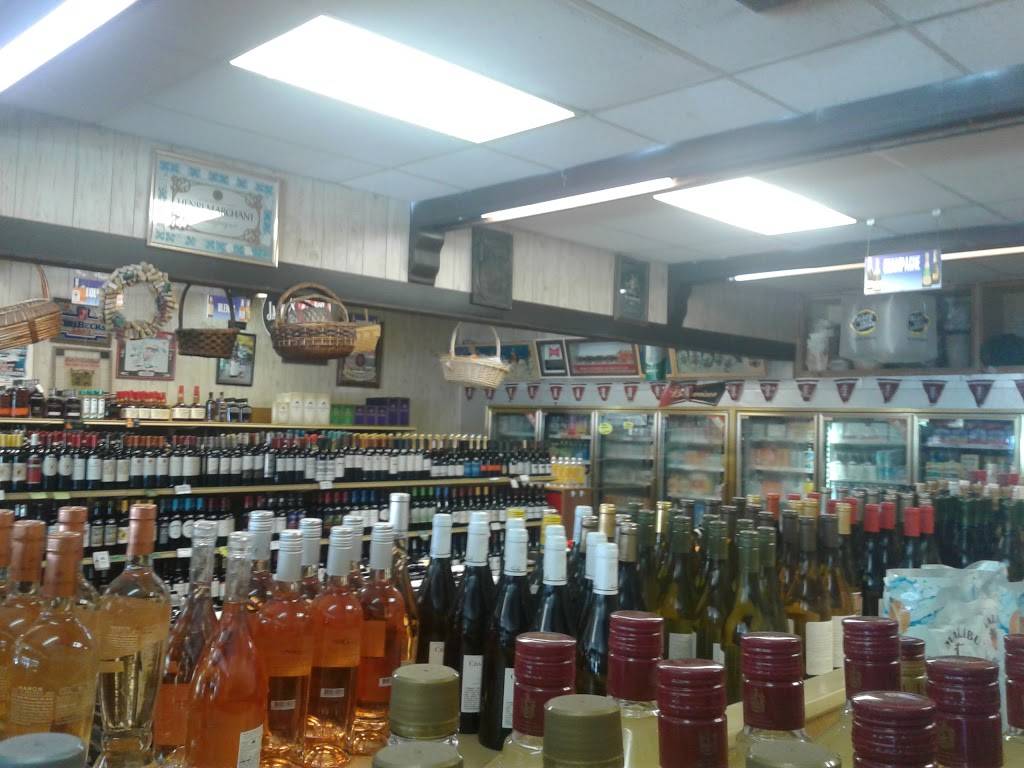 Dolphin Village Liquors | 4775 Gulf Blvd, St Pete Beach, FL 33706, USA | Phone: (727) 367-6255