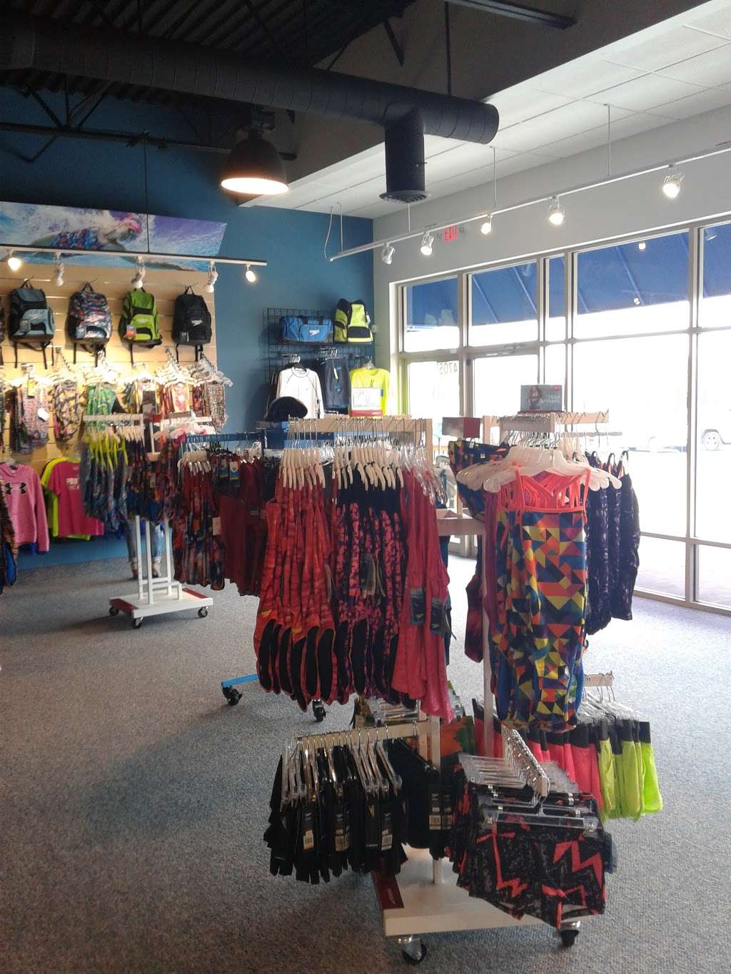 Elsmore Swim Shop | 4705 E 96th St, Indianapolis, IN 46240, USA | Phone: (317) 208-3000