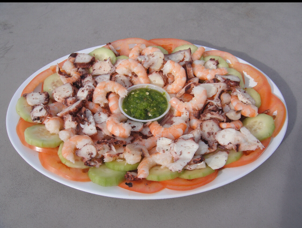 Mariscos El Primo | 1300 W Borchard Ave, Santa Ana, CA 92704, USA | Phone: (714) 552-5313