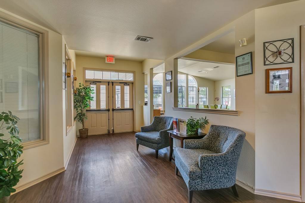 Paradise Oaks Apartments | 1500 Faro Dr, Austin, TX 78741, USA | Phone: (833) 814-5695