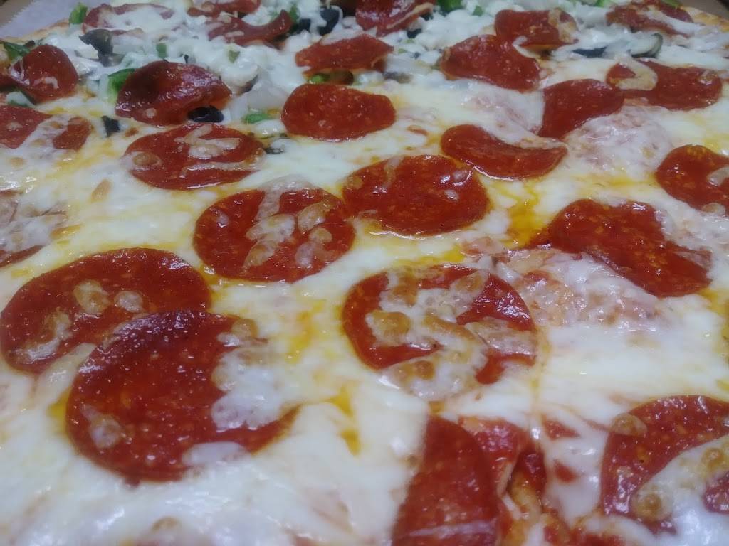 Titos Pizza & Subs | 2700 W Gate City Blvd, Greensboro, NC 27403, USA | Phone: (336) 299-8486