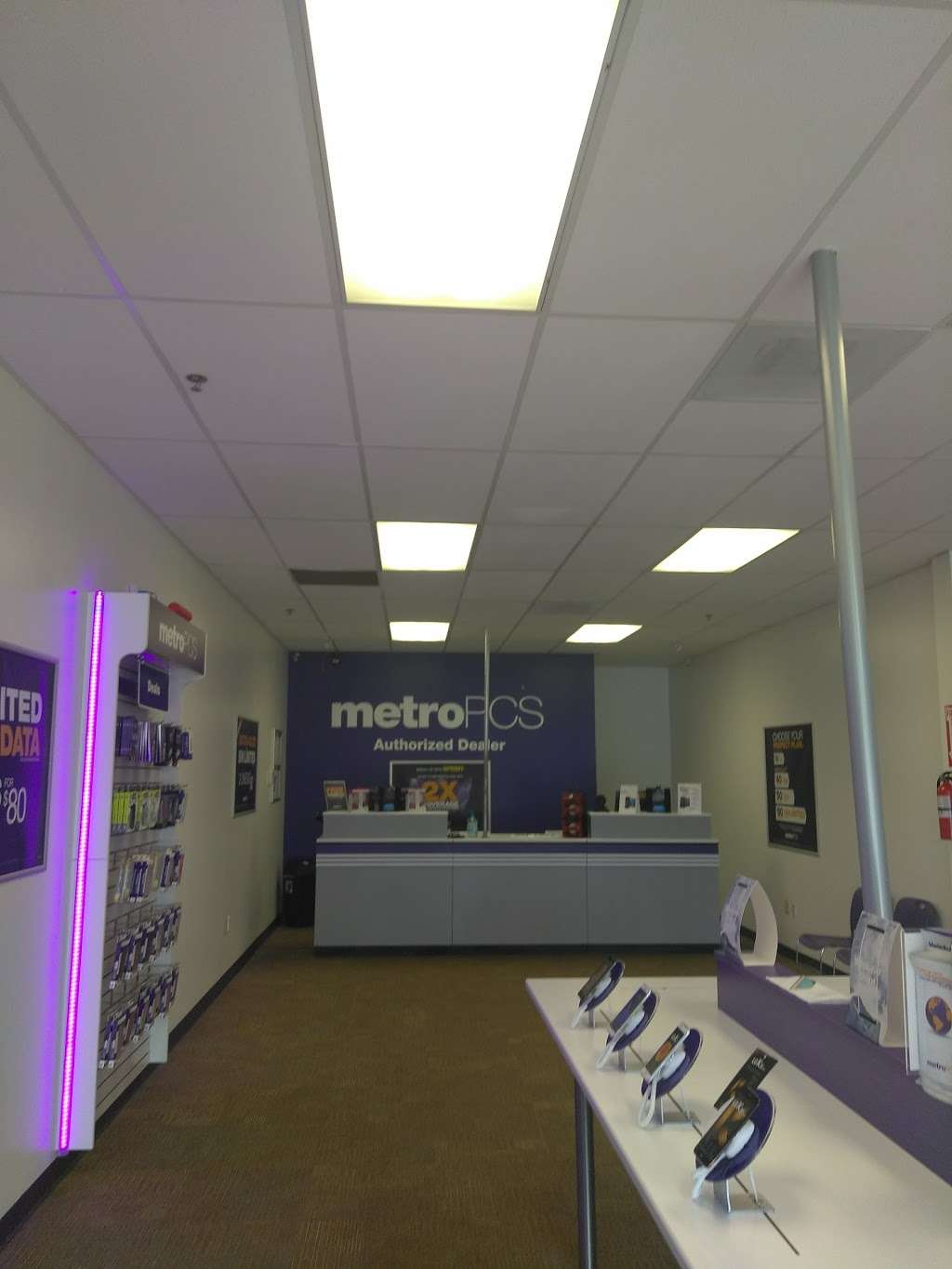 Metro by T-Mobile | 2609 S New Hope Rd Suite # 8, Gastonia, NC 28056, USA | Phone: (980) 888-0378