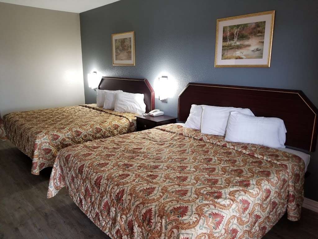 Executive Inn & Suites | 10515 Fountaingate Dr, Stafford, TX 77477 | Phone: (281) 495-4949