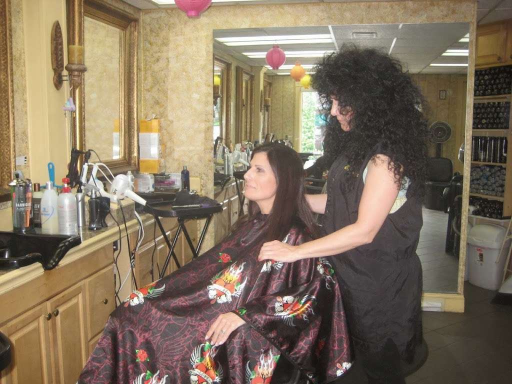 Capelli Salon | 124 New Canaan Ave #1, Norwalk, CT 06850, USA | Phone: (203) 847-9043