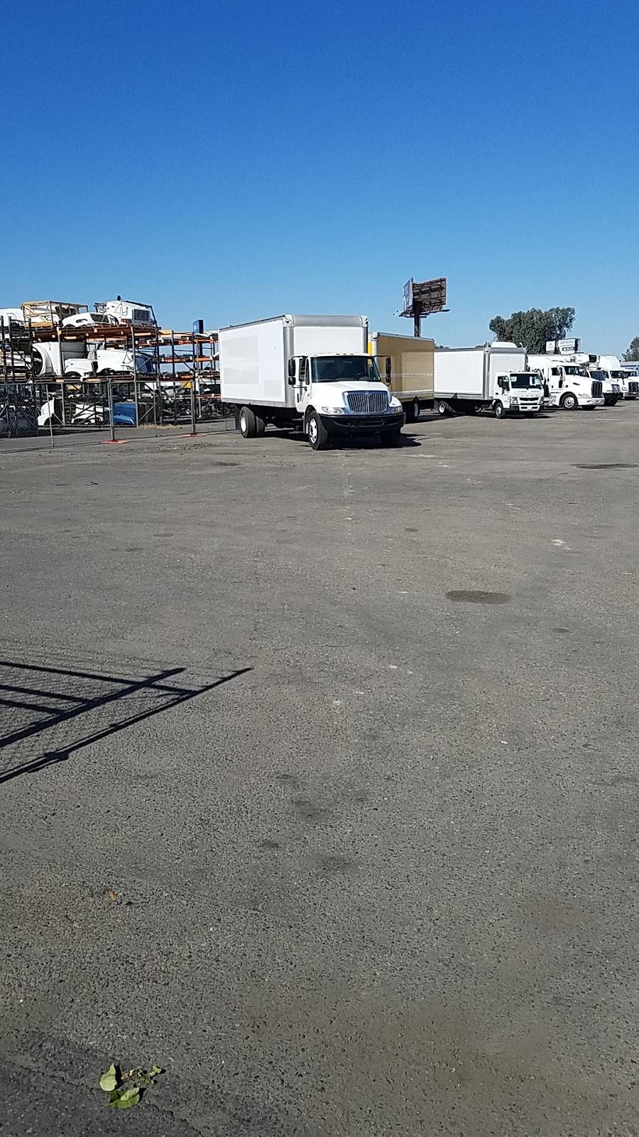 LKQ Heavy Truck - Valley | 3395 E Malaga Ave, Fresno, CA 93725, USA | Phone: (559) 498-7744