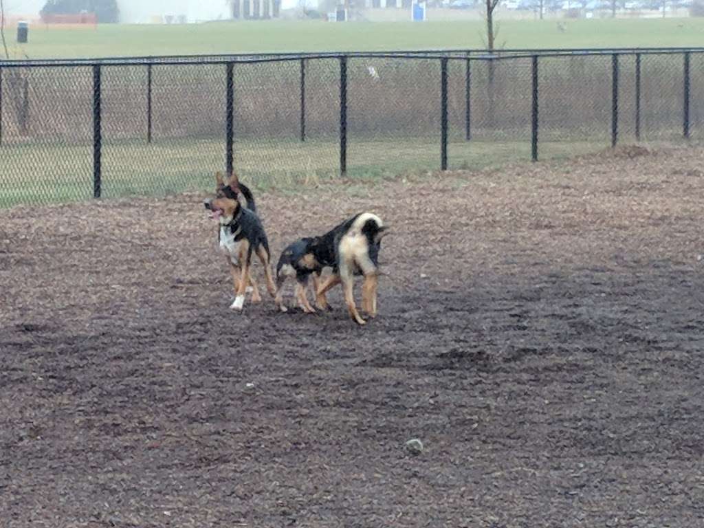 East Side Sports Complex Dog Park | St. Charles, IL 60174