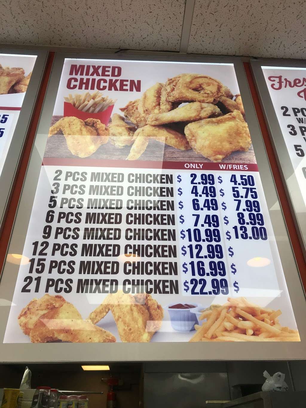 Mama’s fried chicken | 195-29 Jamaica Ave, Hollis, NY 11423, USA | Phone: (718) 481-3931