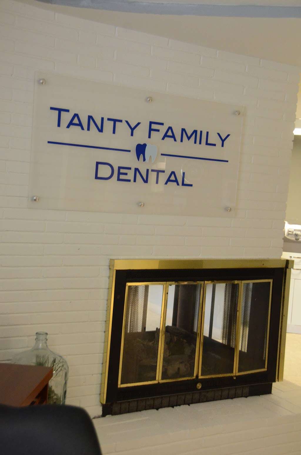 Tanty Family Dental | W249S3642 Center Rd, Waukesha, WI 53189, USA | Phone: (262) 542-8382