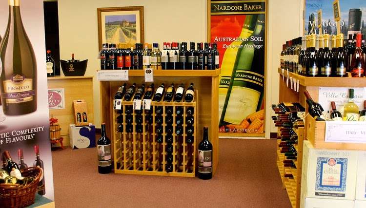R & J Specialty Wine Shop Inc | 678 Andover St # 3, Lawrence, MA 01843, USA | Phone: (978) 379-0152