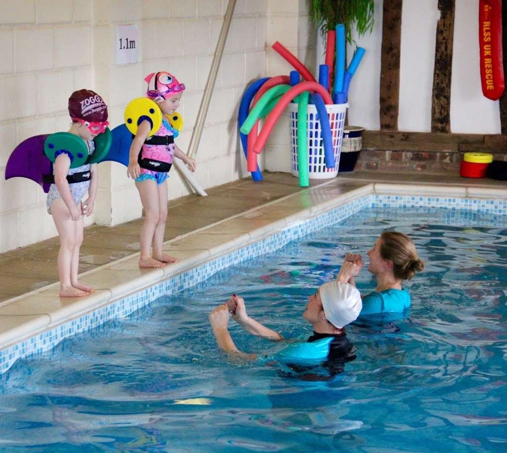 Swimstart | White Hall, Rose Cottage, Chelmsford Rd, Margaret Roding, Great Dunmow CM6 1QL, UK | Phone: 07962 802652