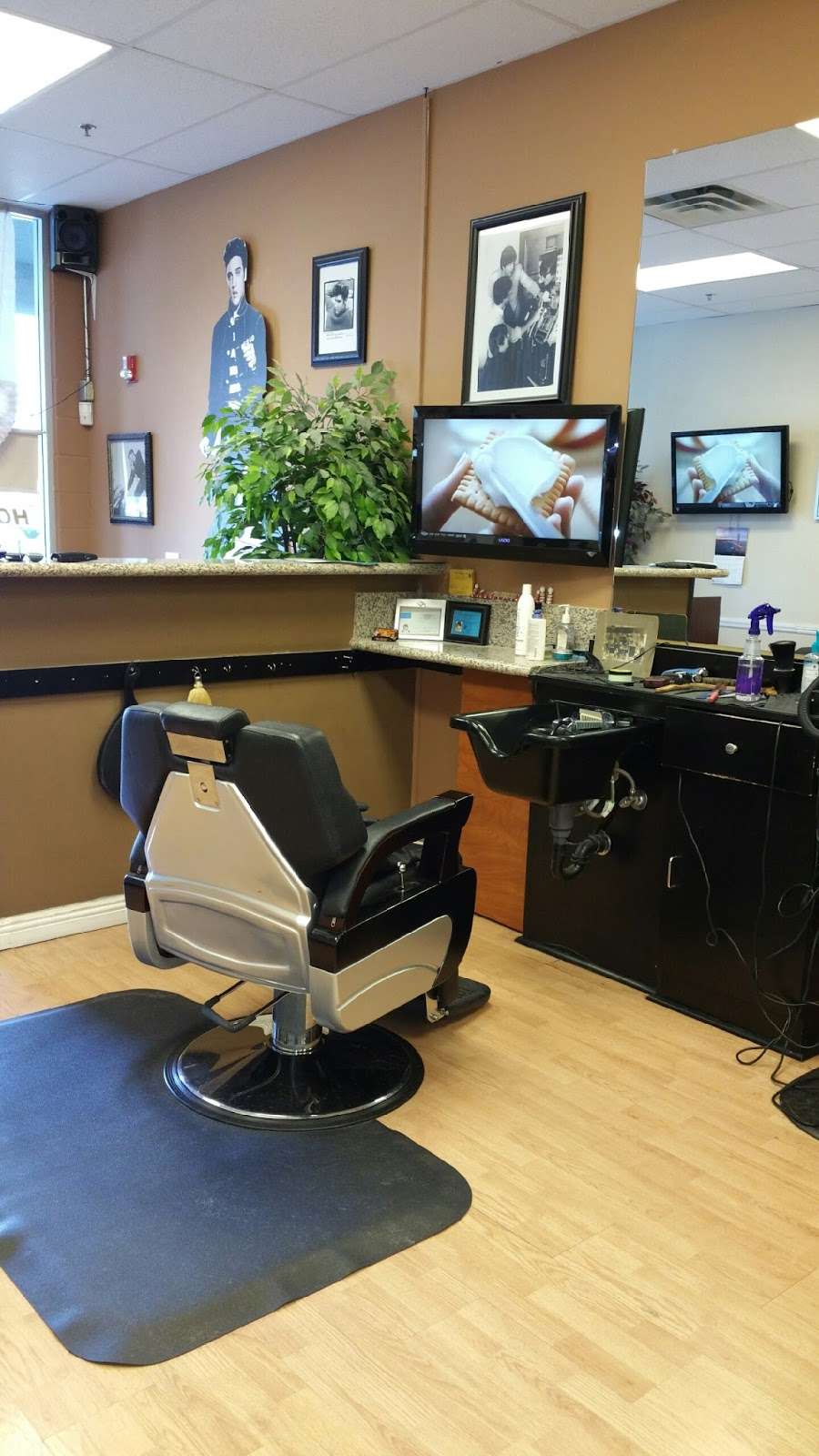 Centennial Hills Barbershop | 6420 Sky Pointe Dr, Las Vegas, NV 89131, USA | Phone: (702) 515-1095