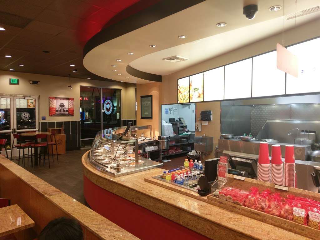 Panda Express | 31880 Castaic Rd, Castaic, CA 91384 | Phone: (661) 607-0117