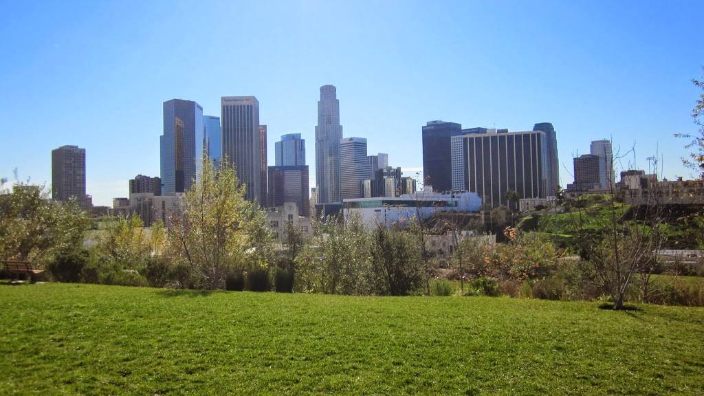 Vista Hermosa Natural Park, Mountains Recreation & Conservation  | 100 N Toluca St, Los Angeles, CA 90026, USA | Phone: (213) 250-1100