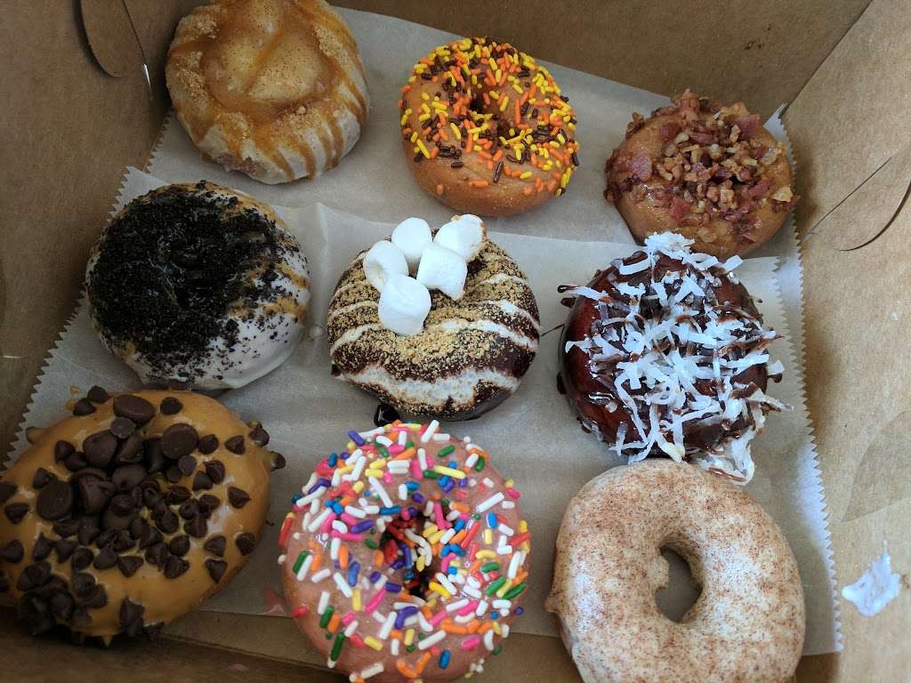 Ridiculous Donuts | 183-D 1st Ave, Atlantic Highlands, NJ 07716, USA | Phone: (732) 864-4969