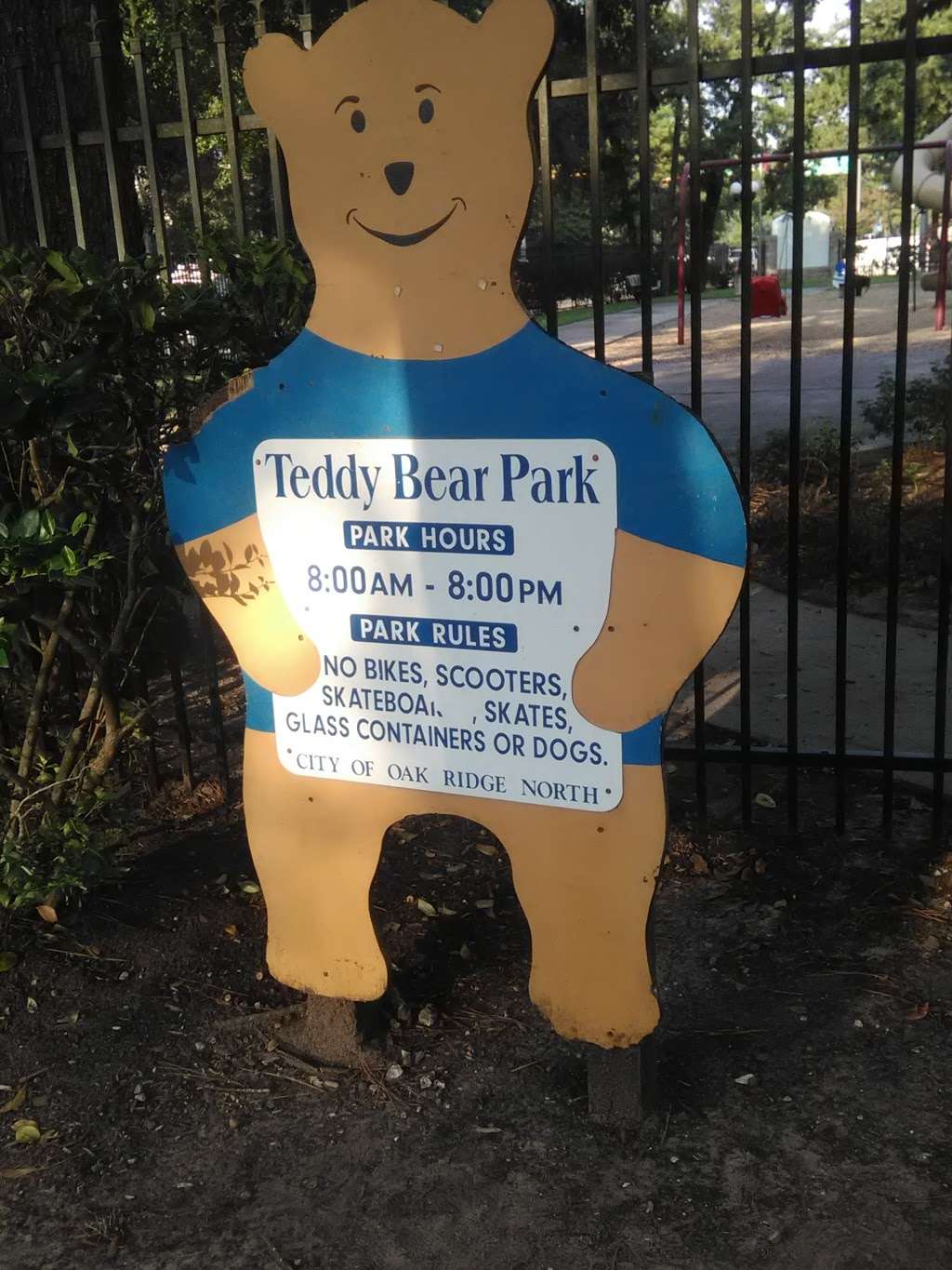 Teddy Bear Park | 27207 Robinson Rd, Oak Ridge North, TX 77385, USA | Phone: (281) 292-4648