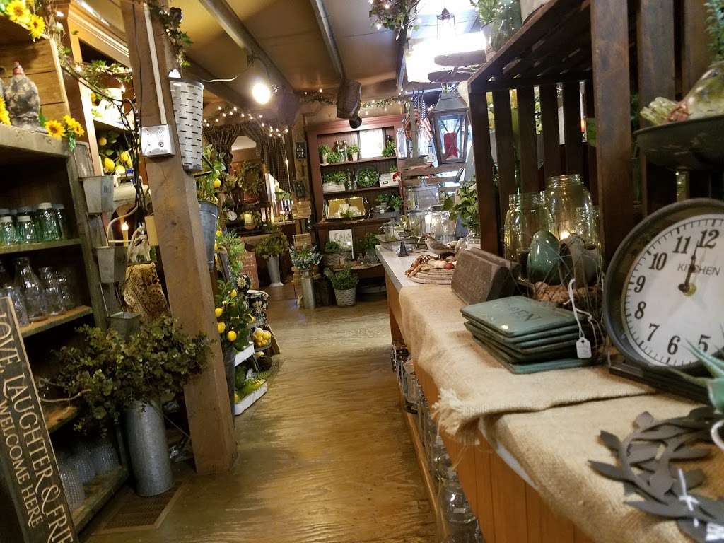 Old Candle Barn - Gift Shop | 3551 Old Philadelphia Pike, Intercourse, PA 17534, USA | Phone: (717) 768-8926