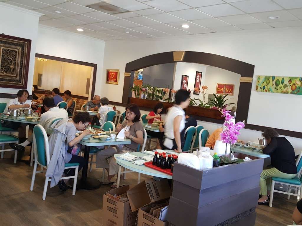 Little China Restaurant | 18026 S Western Ave, Gardena, CA 90248 | Phone: (310) 327-1585