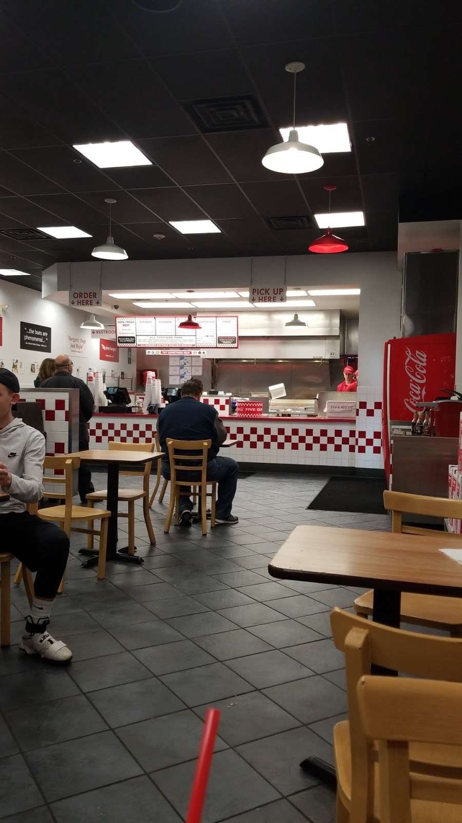 Five Guys | 254 N West End Blvd, Quakertown, PA 18951, USA | Phone: (215) 536-0555