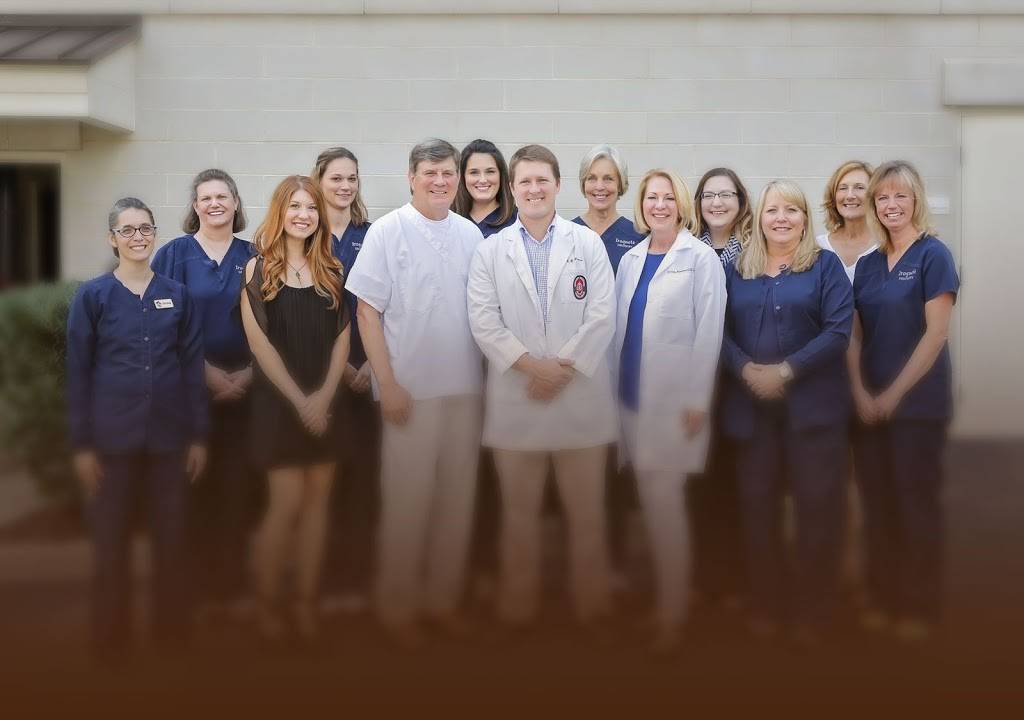 Iroquois Dentistry | 5115 Harding Pike Ste 101, Nashville, TN 37205, USA | Phone: (615) 298-2040