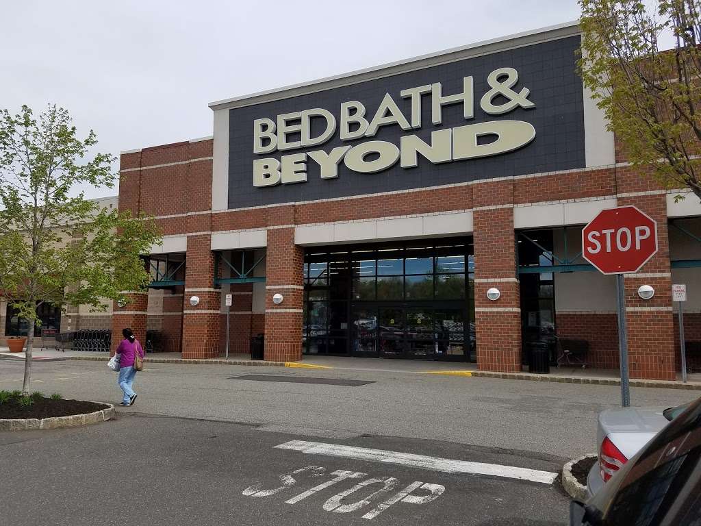Bed Bath & Beyond | 155 Promenade Boulevard, Bridgewater, NJ 08807, USA | Phone: (732) 356-1456