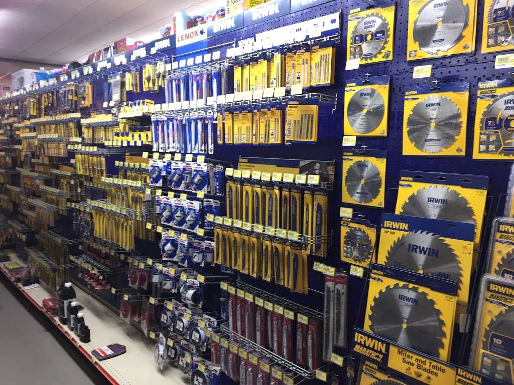 Bangor Hardware | 400 S 1st St, Bangor, PA 18013, USA | Phone: (610) 588-3205