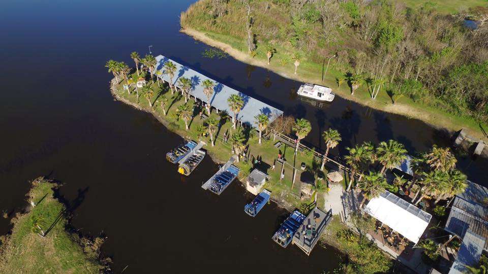 Black Hammock Getaway | 2356 Black Hammock Fish Camp Rd, Oviedo, FL 32765, USA | Phone: (407) 365-1244