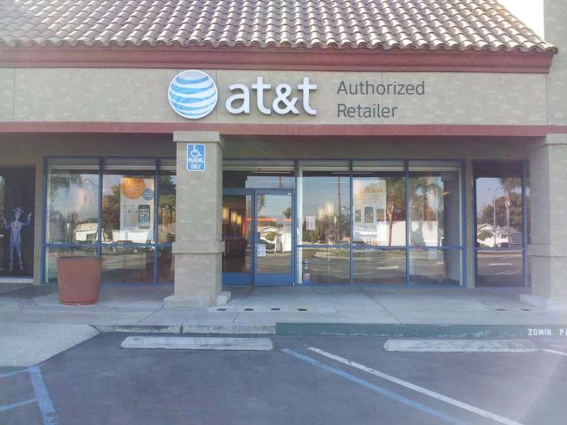 AT&T Store | 11464 Telegraph Rd, Santa Fe Springs, CA 90670, USA | Phone: (424) 219-9001