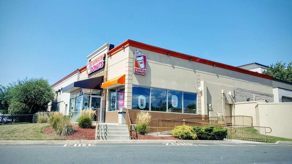 Dunkin Donuts | 1152 U.S. 9, Woodbridge, NJ 07095, USA | Phone: (732) 596-1250