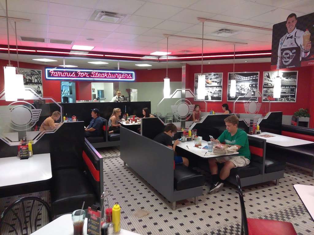 Steak n Shake | 650 Birk Rd, Martinsville, IN 46151, USA | Phone: (765) 352-1905