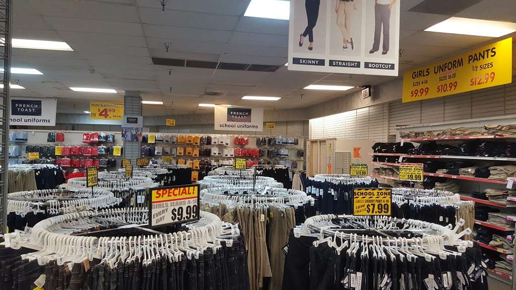 The Uniform Superstore | 12300 North Fwy, Houston, TX 77060, USA | Phone: (281) 876-1552