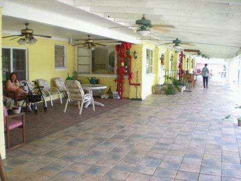 Lake Alfred Assisted Living | 350 W Haines Blvd, Lake Alfred, FL 33850, USA | Phone: (863) 956-8831