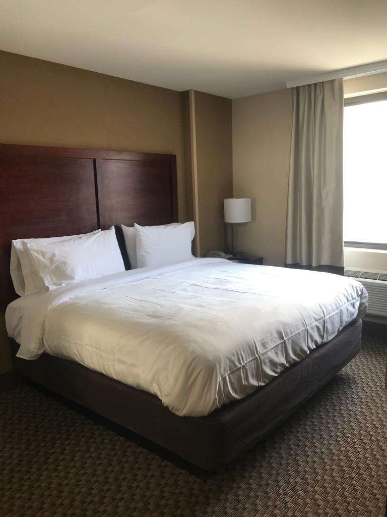 Hotel Mint JFK Airport | 1074 Beach 22nd St, Far Rockaway, NY 11691 | Phone: (718) 327-4000