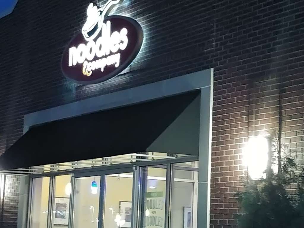 Noodles and Company | 7224 118th Ave, Kenosha, WI 53142, USA | Phone: (262) 857-3168