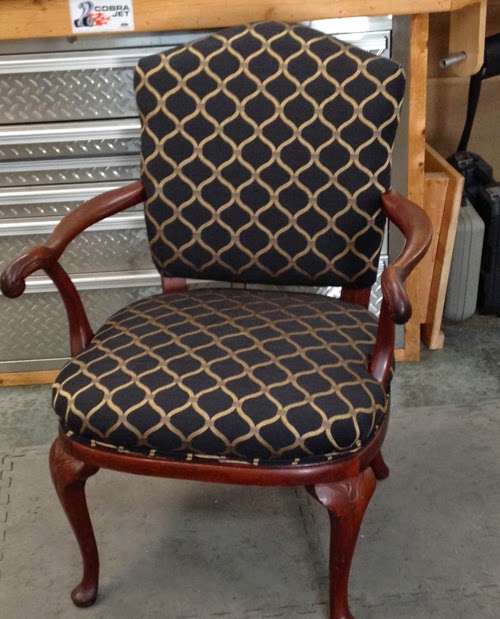 Bayles Fabric & Upholstery | 10140 US-31, Elizabethtown, IN 47232, USA | Phone: (812) 579-6550