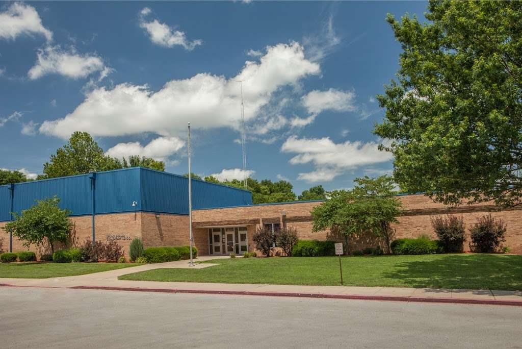 Spring Branch Elementary School | 20404 E Truman Rd, Independence, MO 64056, USA | Phone: (816) 521-5455