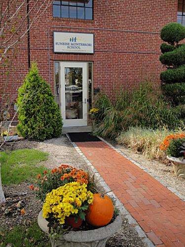 Sunrise Montessori School Inc | 31 Hayward St # J2, Franklin, MA 02038, USA | Phone: (508) 541-8010