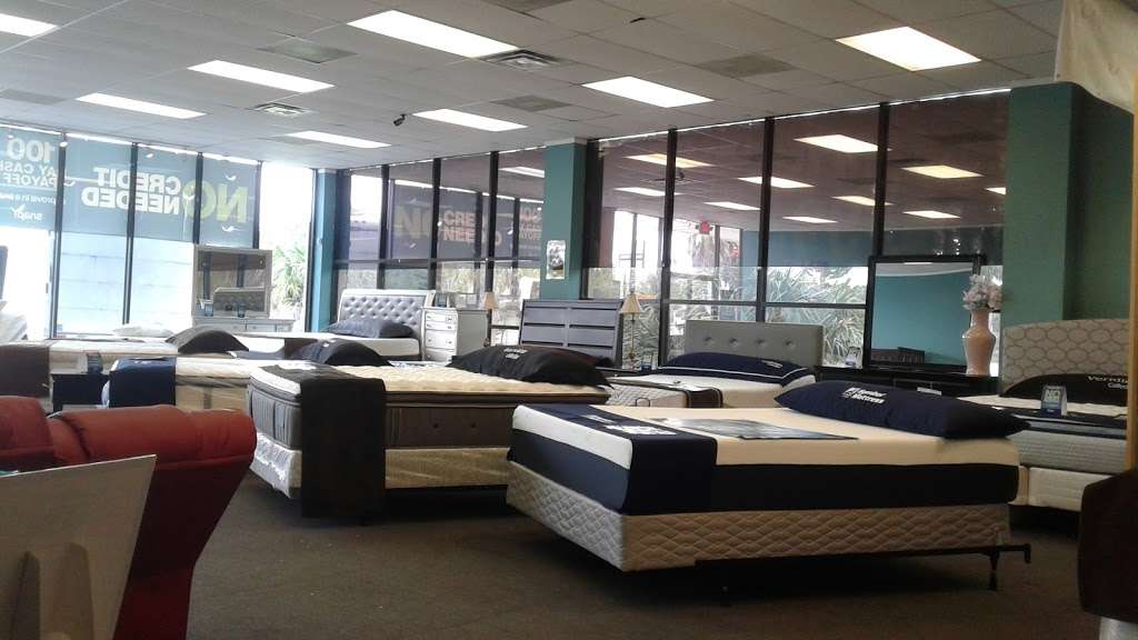 Mattress Outlet - Clermont | 9230 W. US Highway 192, Clermont, FL 34714, USA | Phone: (863) 353-1810