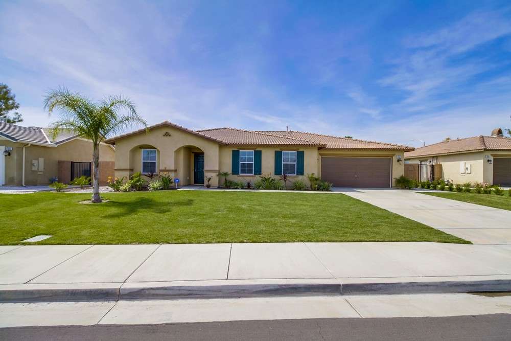 Rojas Real Estate Team | 14268 Schleisman Rd #410, Eastvale, CA 92880, USA | Phone: (909) 248-8354