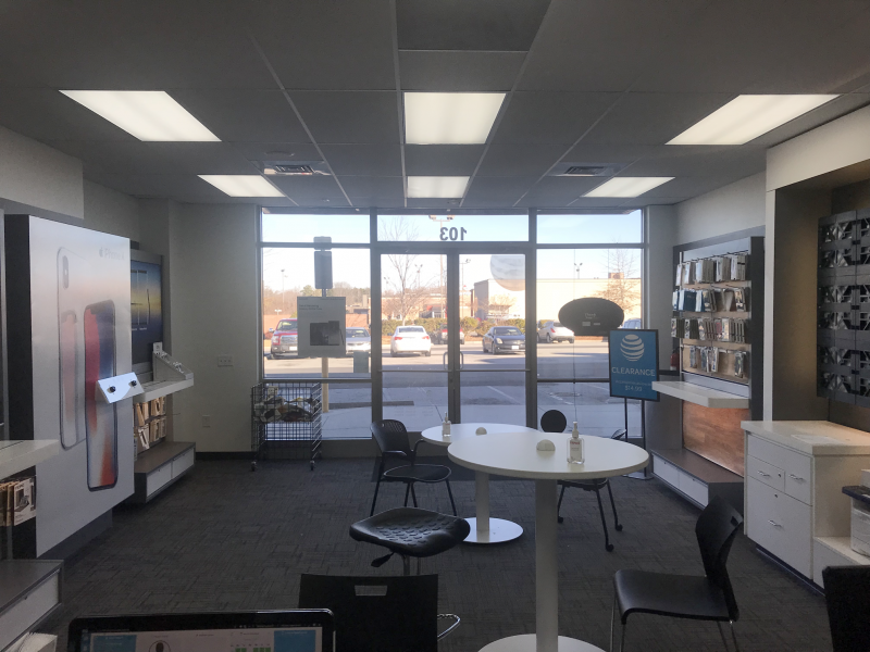 AT&T Store | 3711 Elmsley Ct Suite C, Greensboro, NC 27406, USA | Phone: (336) 482-0300