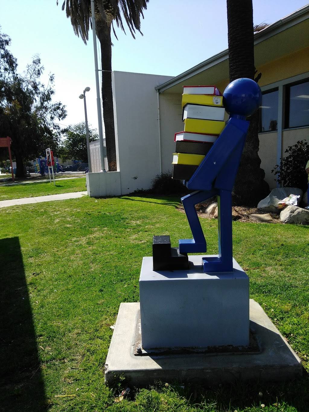 MacArthur Park | 1321 E Anaheim St, Long Beach, CA 90813, USA | Phone: (562) 570-1655