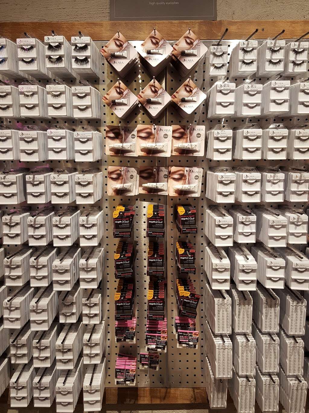 MISS A | 3000 Grapevine Mills Pkwy #424, Grapevine, TX 76051, USA | Phone: (214) 285-0161