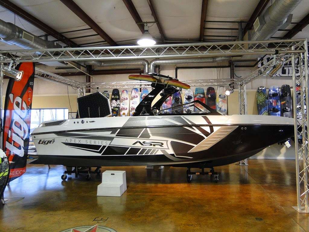 North Point Watersports -Avalon Pontoon and Tige Boat Dealer for | 112 Doolie Rd, Mooresville, NC 28117, USA | Phone: (704) 799-1994