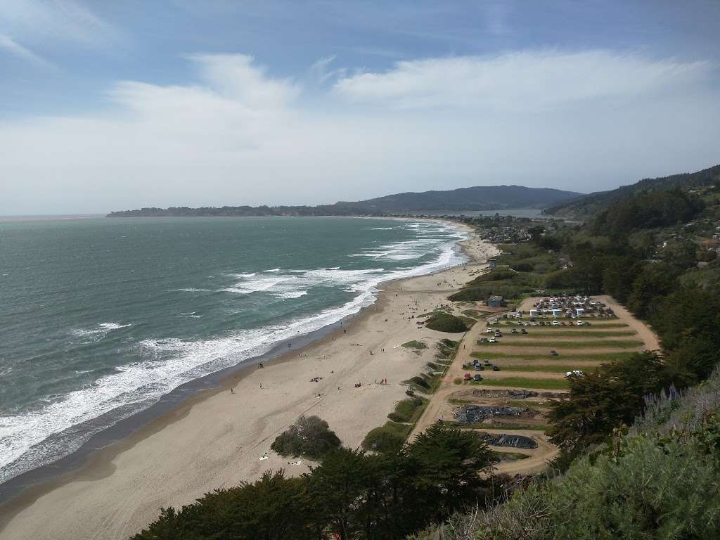 Whitegate Ranch Trailhead | Panoramic Hwy, Stinson Beach, CA 94970, USA