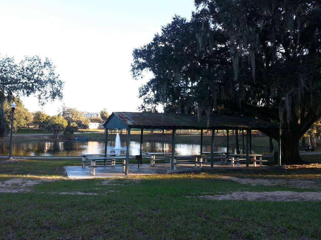 Lake Play | 101-199 Williams St, Davenport, FL 33837, USA | Phone: (863) 419-3300